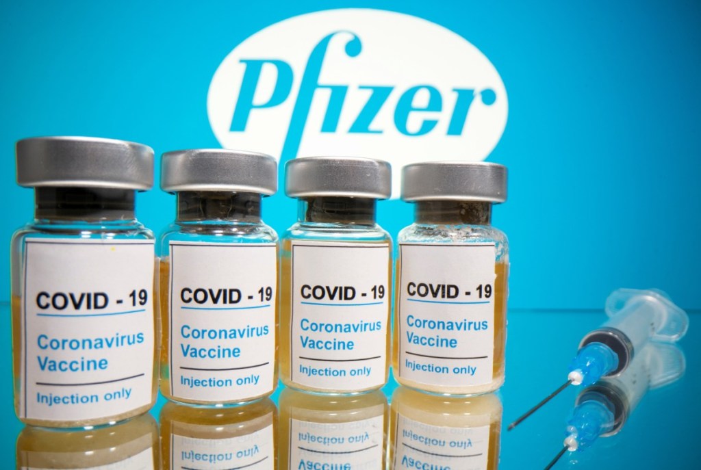 pfizer-vacuna-reuters-Permanencias-Voluntarias