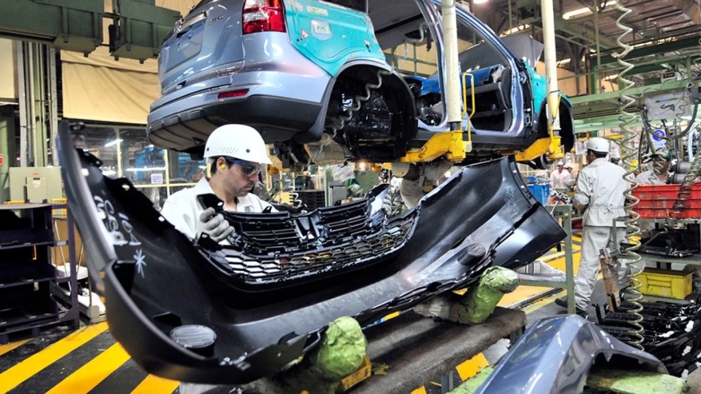 Armadoras-Permanencias-Voluntarias